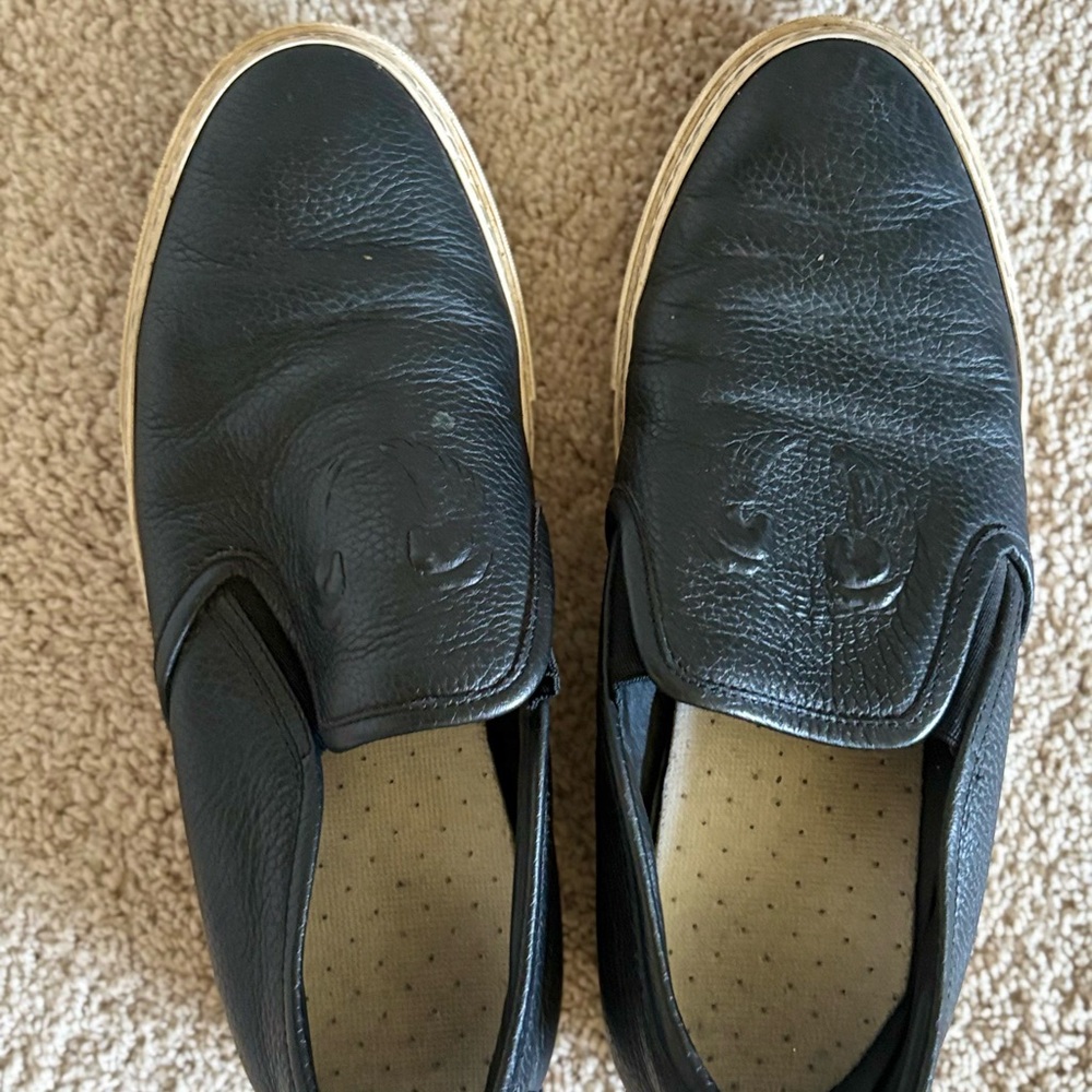 Roberto Cavalli Black Leather Slip-On Loafers with Gold Trim